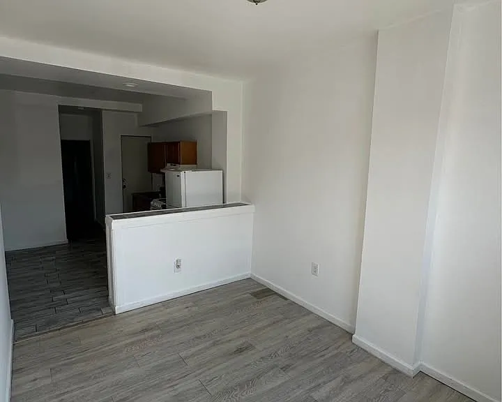 3953 N Fairhill St — Photo 6