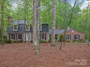 4 Hickory Creek Ct, Arden, NC 28704