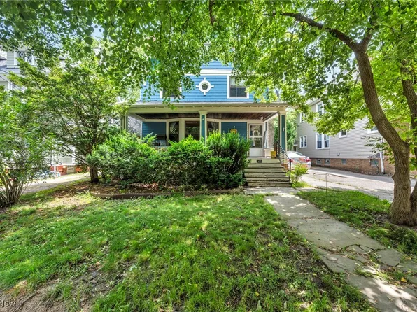 1471 Wayne Ave, Lakewood, OH 44107