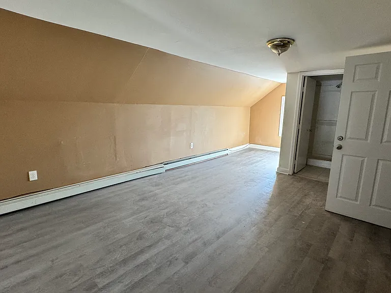 500 N 3rd St #2 — Photo 7