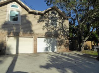 176 E Coast Dr, Atlantic Beach, FL 32233