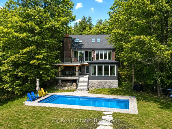 1030 S Sunset Bay Rd, Town Of Gravenhurst, ON P1P 1R2