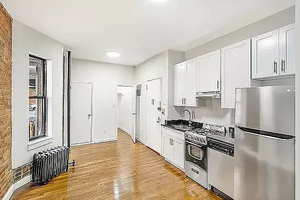 Rented by Compass | media 6