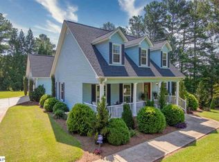 404 Sapphire Ct, Seneca, SC 29672