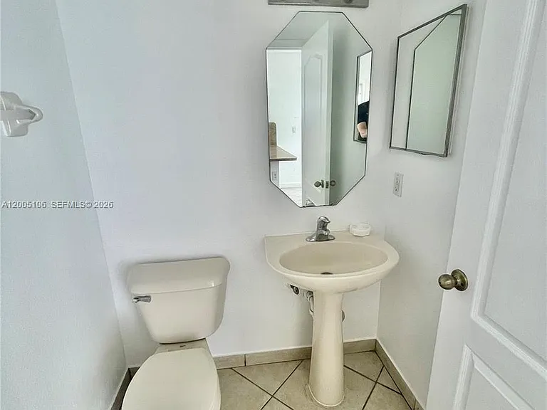 21477 SW 85th Psge #21477 — Photo 16