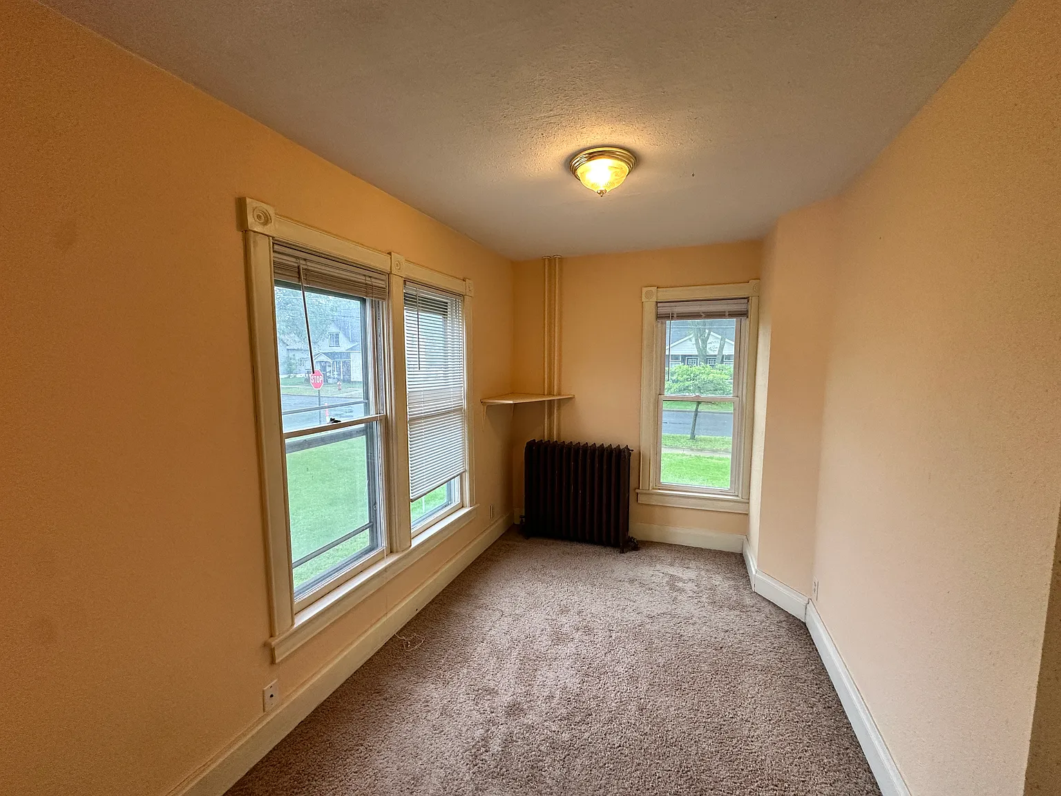 3 bed, $1,125 — Photo 3