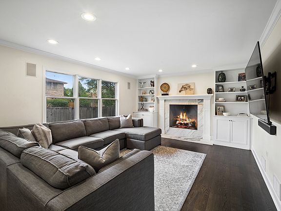 5th image of 4220 Terri Lyn Ln