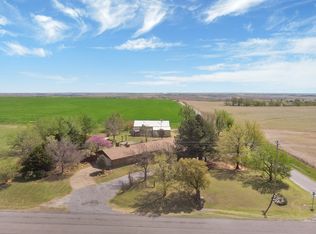 10296 N 2310th Rd, Clinton, OK 73601