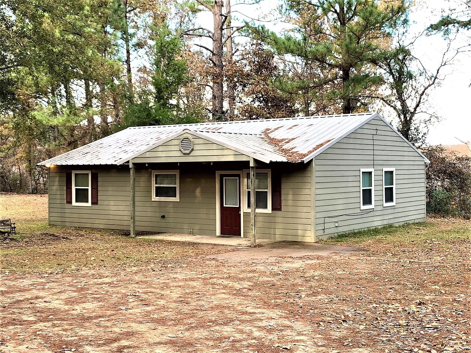 3 bed, 1200 sqft, $1,475 — Photo 3