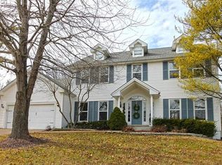 197 Muirfield Forest Ct, Saint Charles, MO
