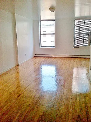 Rented by Bohemia Realty Group | media 15