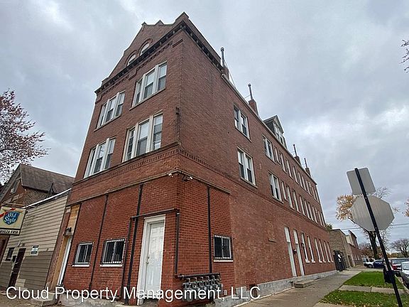 2nd image of 2700 S Kildare Ave #2R