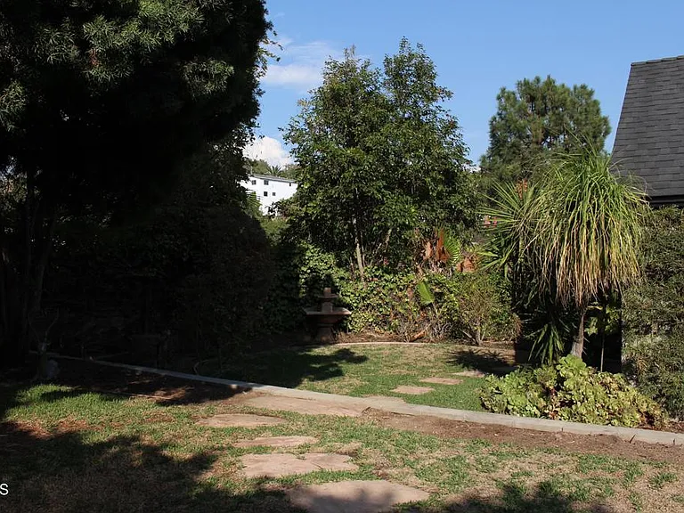 6279 Church St — Photo 43