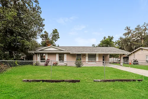 14635 State St Photo 1