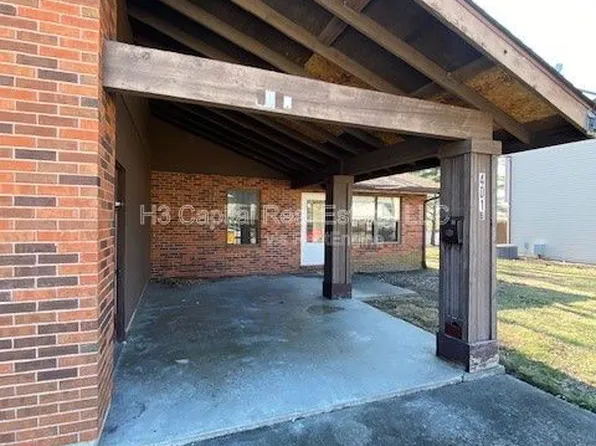 401 Colleen Dr #B, O'Fallon, IL 62269