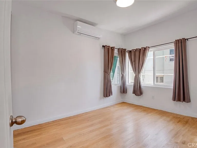 3600 The Strand #C — Photo 17