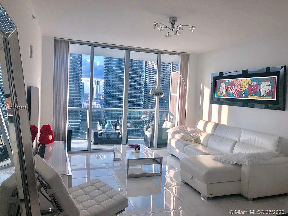1st image of 1111 SW 1st Ave APT 3521-N