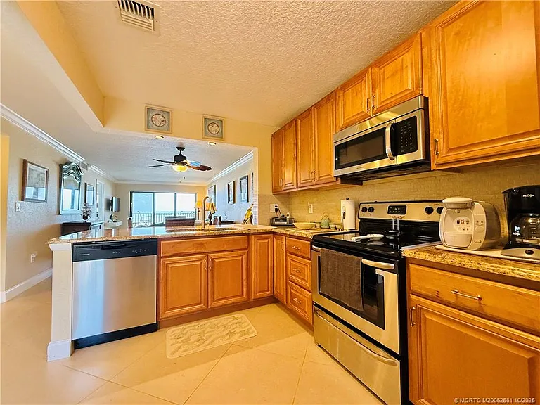 7440 S Ocean Dr #324A — Photo 6