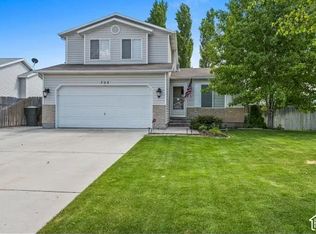 723 E Fox Run Dr, Tooele, UT 84074