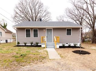 2207 Raleigh St, Hopewell, VA 23860