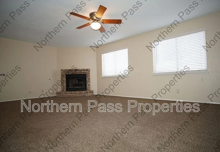 2045 Pueblo Nuevo Cir — Photo 15