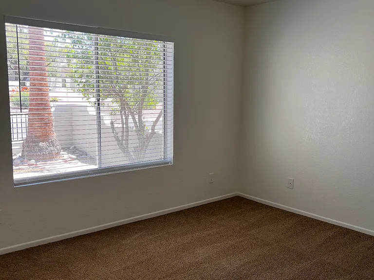 4649 N Mountain Quail Rd — Photo 10