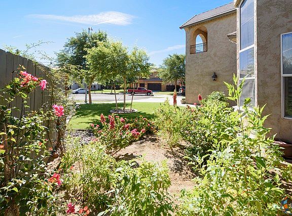 5th image of 2690 Elm Cir