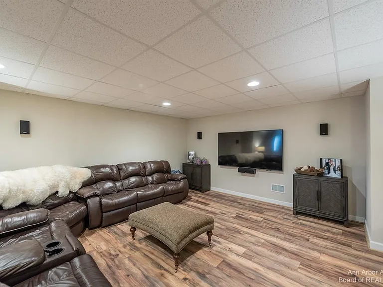 51152 E Bourne Ter — Photo 41