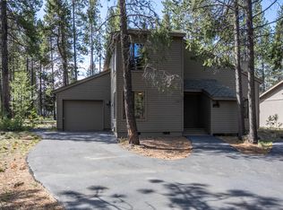 18047 Witchhazel Ln, Sunriver, OR 97707