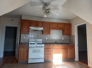20 Summit St #3, East Providence, RI 02914