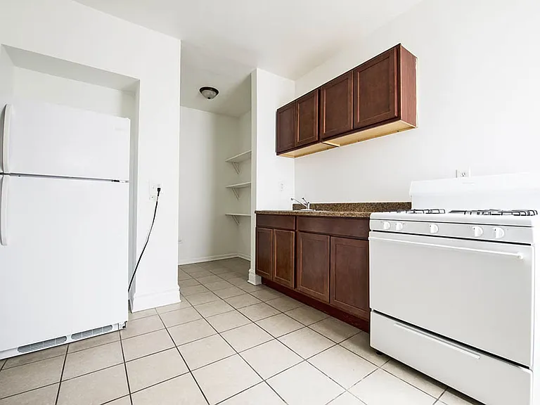 8001-03 S May St #1113-W — Photo 19