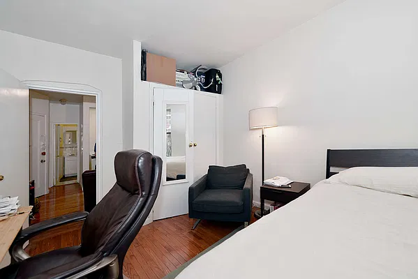 Rented by J Misrahi Realty Corp | media 8
