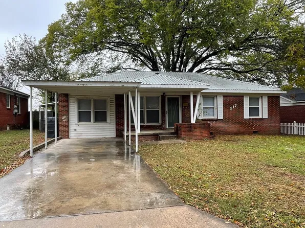 517 Locust St, Ardmore, OK 73401