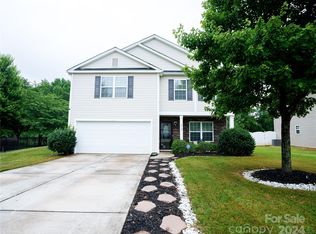 9310 Carrot Patch Dr, Charlotte, NC 28216