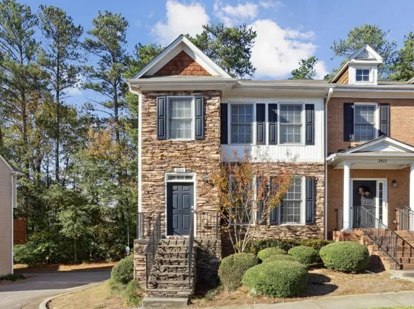 2814 Langford Commons Dr, Norcross, GA 30071