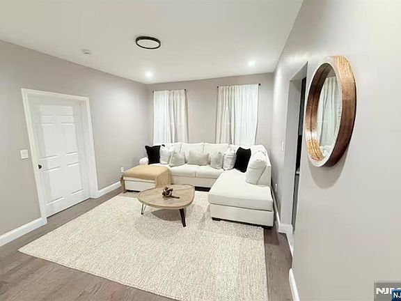 2nd image of 779 S 17th St #777