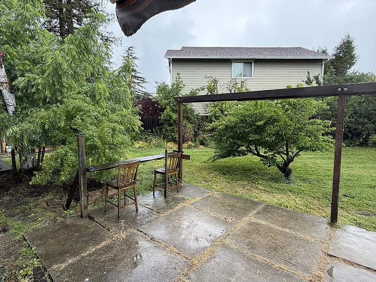 2409 Pomo Ct — Photo 16
