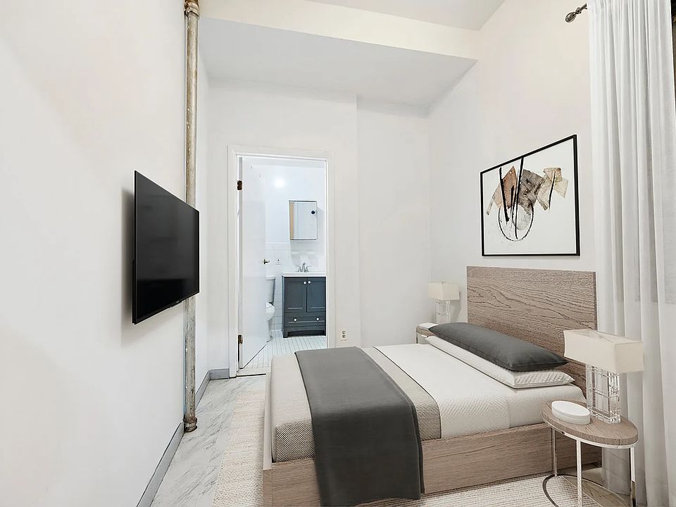 1st image of 312 W 49th St APT 1RE