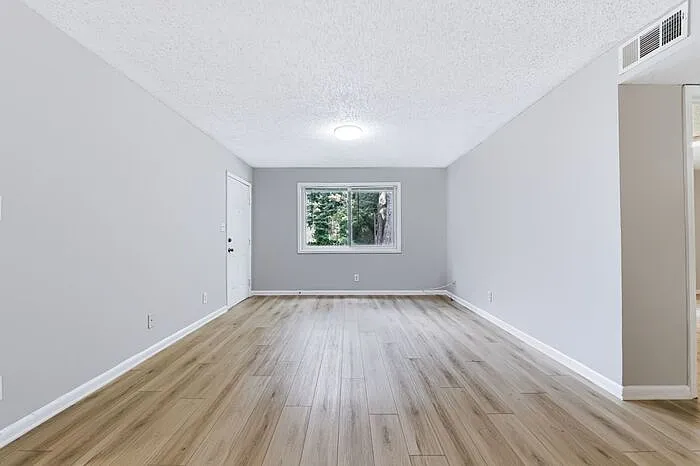 1637 Line Cir #1