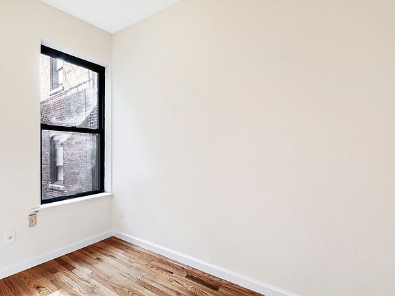4th image of 236 E 80th St APT 19