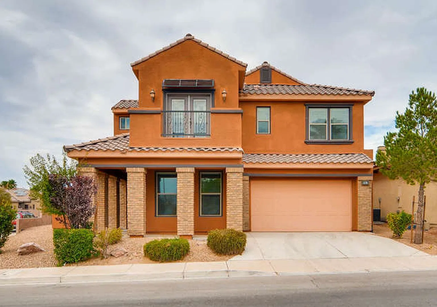 Top Executive Dream Home in Tuscany, Henderson Nevada — Photo 1