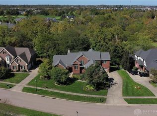 4353 Village Ridge Dr, Mason, OH 45040