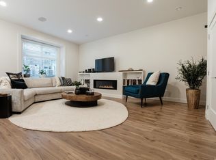 5960 142nd St #16, Surrey, BC V3X0H4