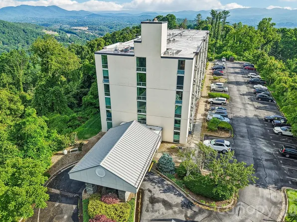 647 Town Mountain Rd APT 212, Asheville, NC 28804