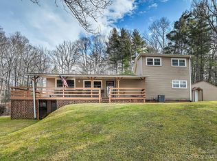 46 Wykle Rd, Asheville, NC 28805