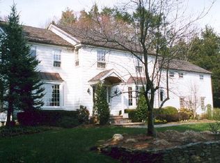 4575 Congress St, Fairfield, CT 06430