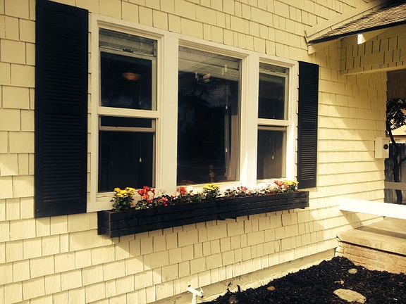 2nd image of 1277 Pioneer Ave