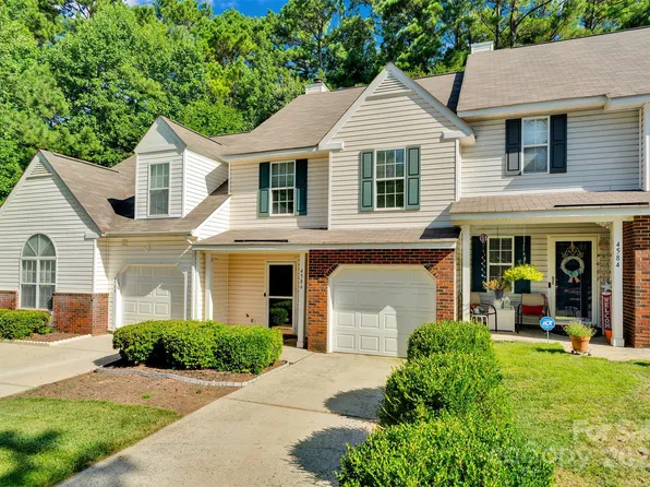 4586 Antelope Ln, Charlotte, NC 28269