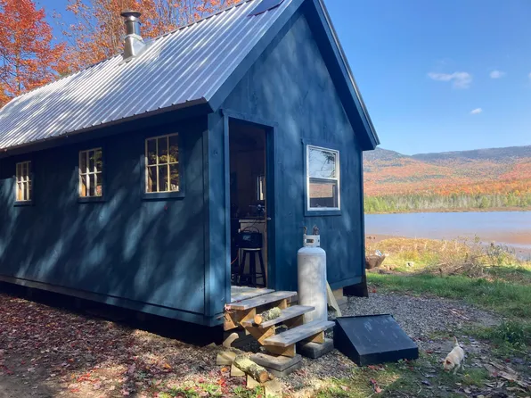 * Bog Road, Stratford, NH 03590