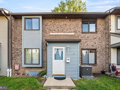 22 Fitzwatertown Rd Unit F4, Willow Grove, PA, 19090